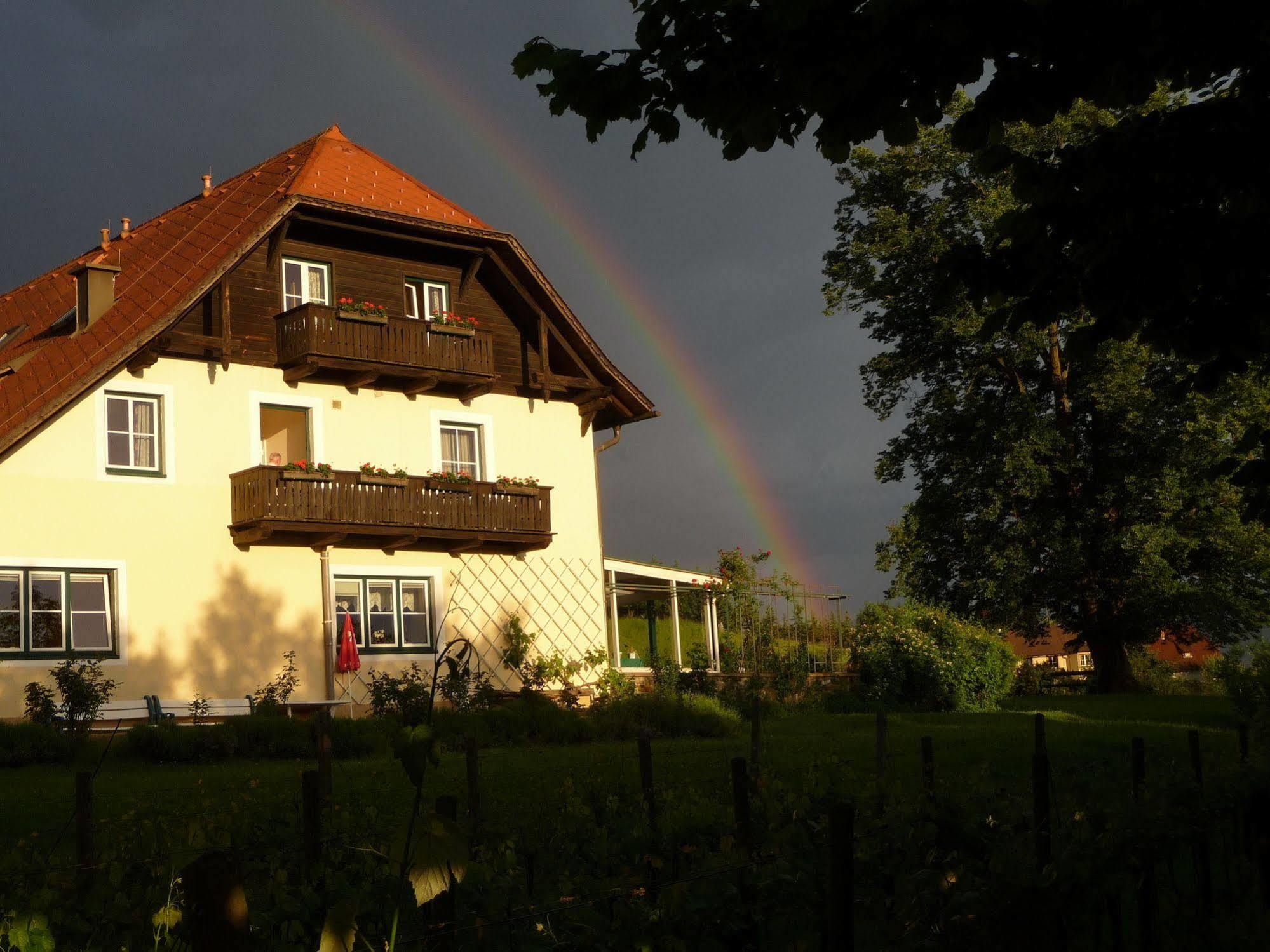 Landhaus Strussnighof Перчах-ам-Вертерзе Екстер'єр фото