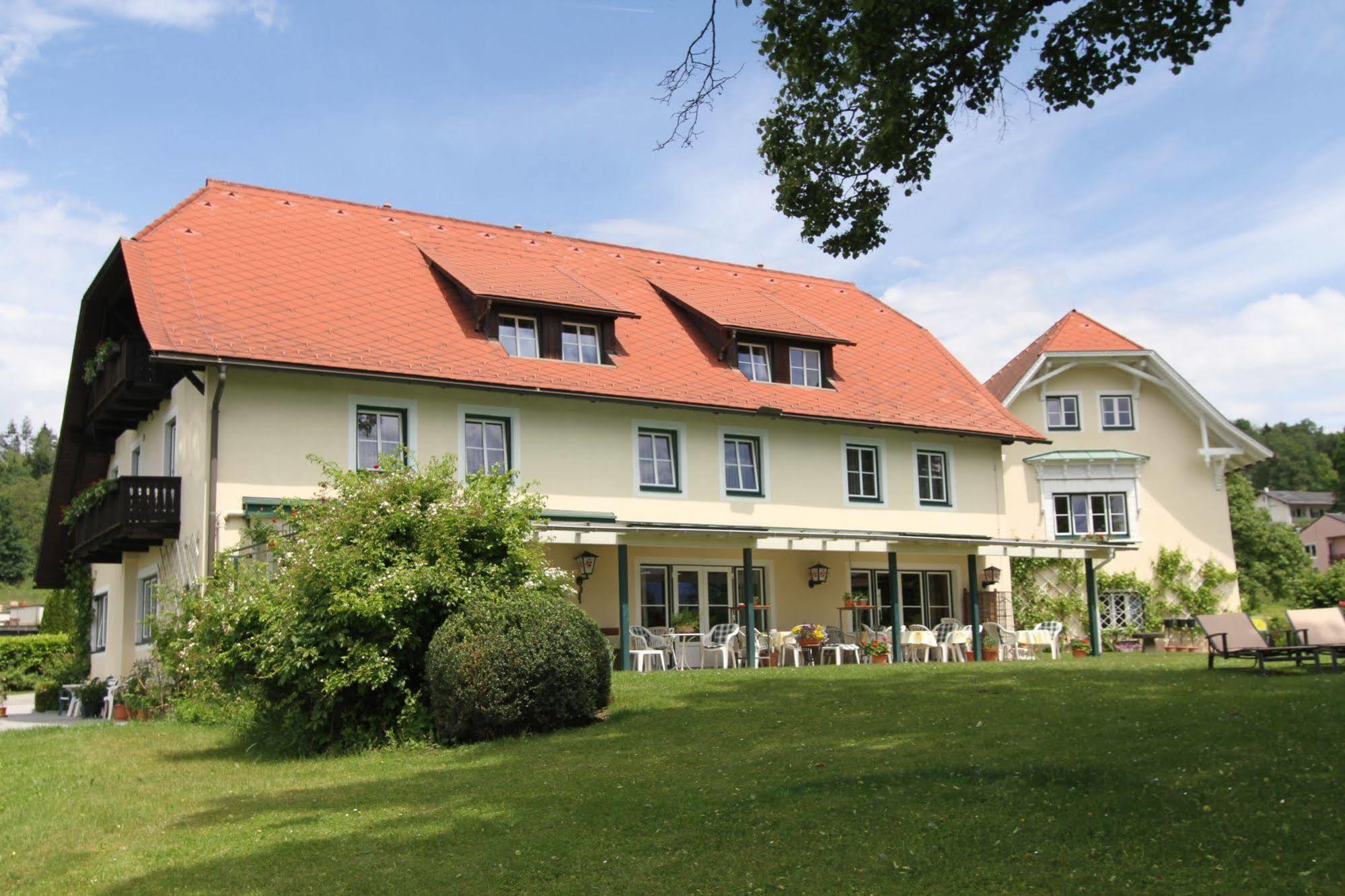 Landhaus Strussnighof Перчах-ам-Вертерзе Екстер'єр фото